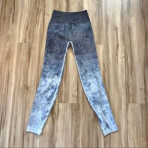 NEW LULULEMON LEGGINGS